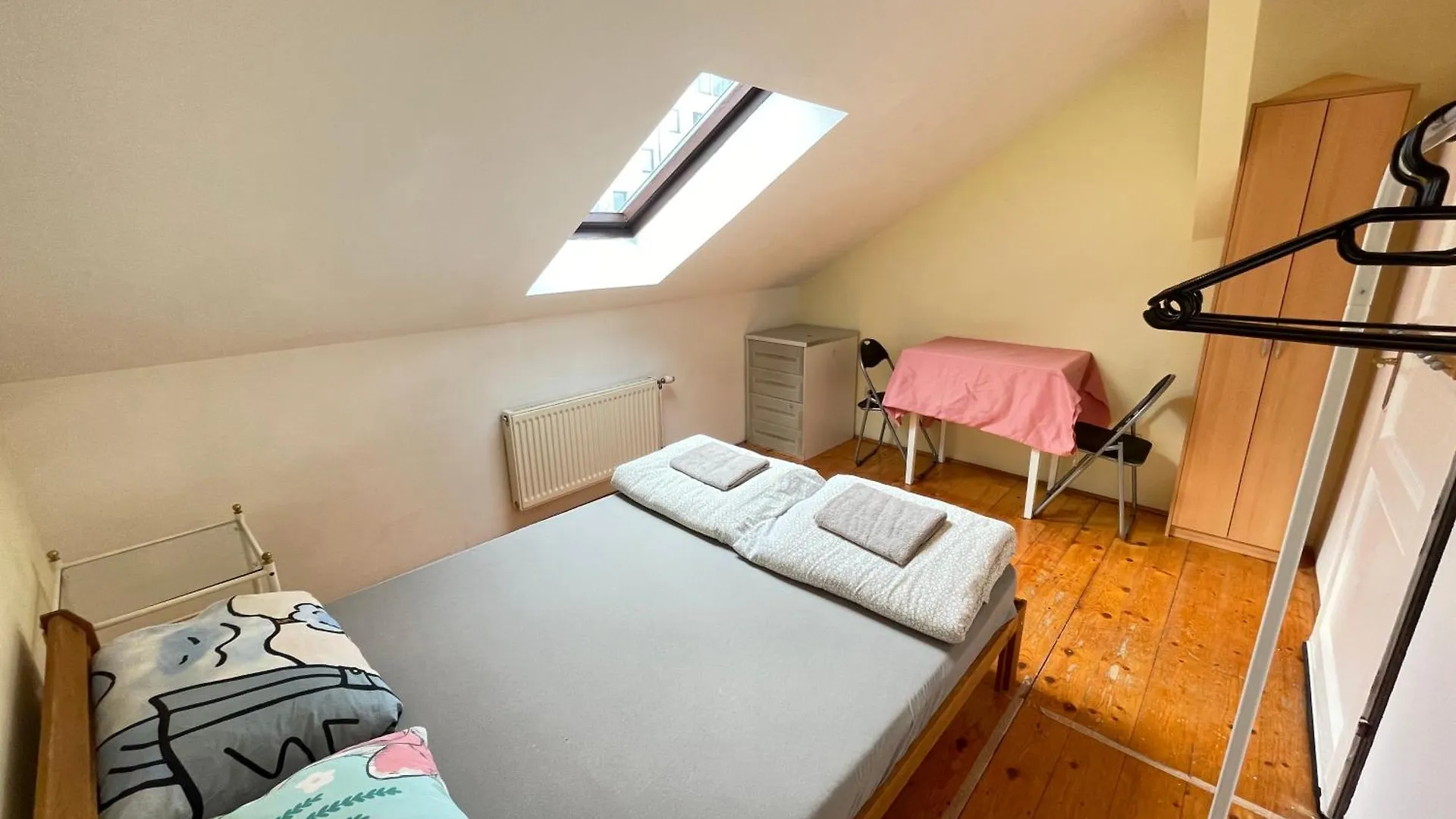Homestay Schoepfwerk Hostel Vienna Austria