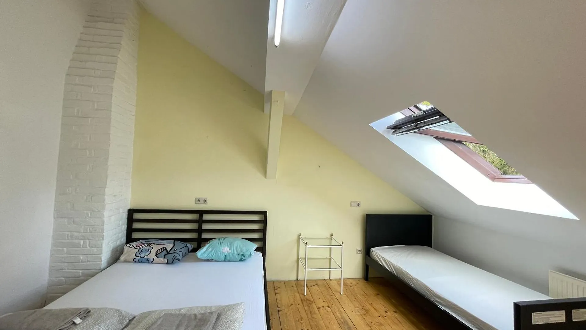 Homestay Schoepfwerk Hostel Vienna Austria