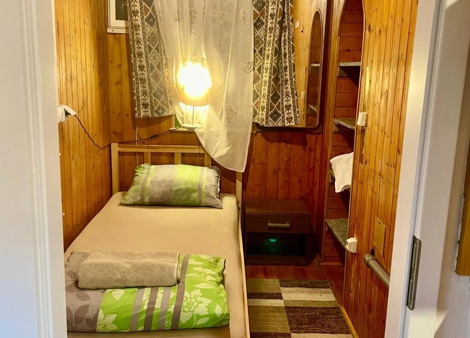 Homestay Schoepfwerk Hostel Vienna