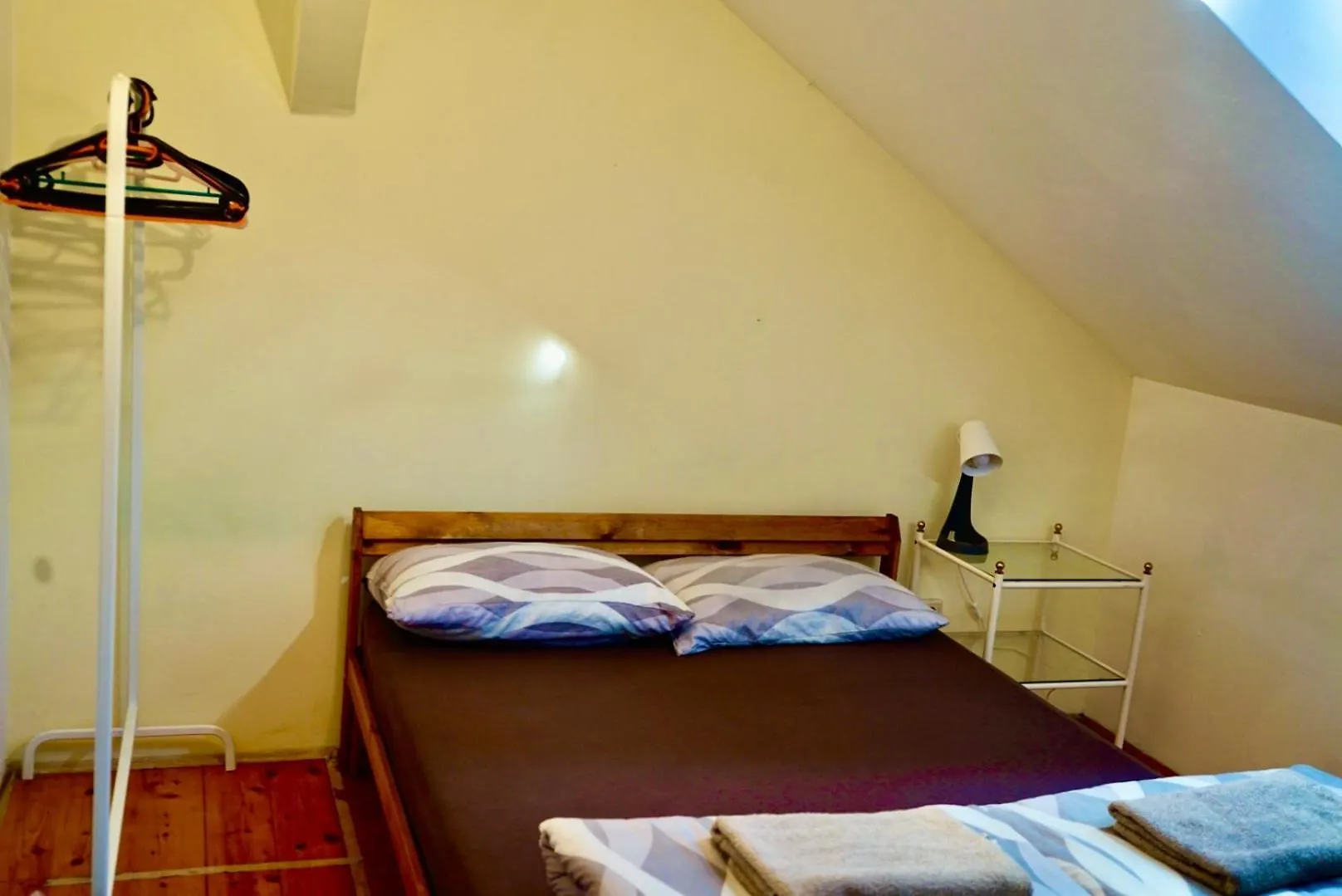 Schoepfwerk Hostel Vienna Austria